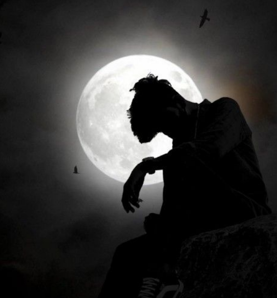 صور رجل حزين غامض