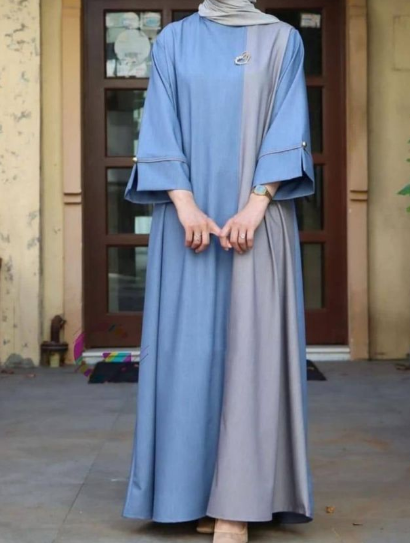 عبايات خليجية ملونة بسيطة