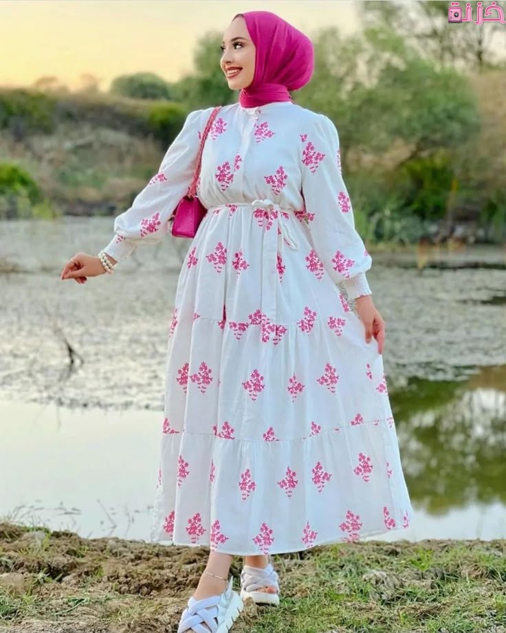 موديلات فساتين شيفون ناعمة