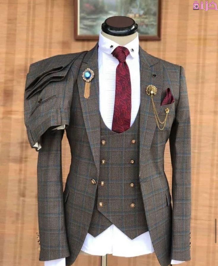 بدلة رصاصي غامق