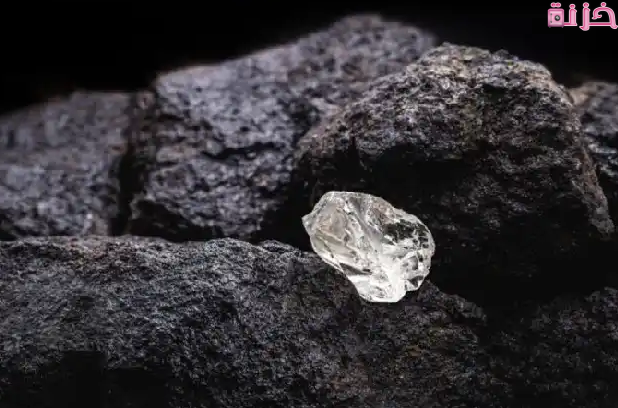 علامات وجود الماس في الصخر وأنواعه وأماكن تواجده
