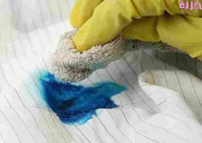 أفضل طريقة ازالة الحبر من الملابس نهائيًا حتى بعد الغسيل