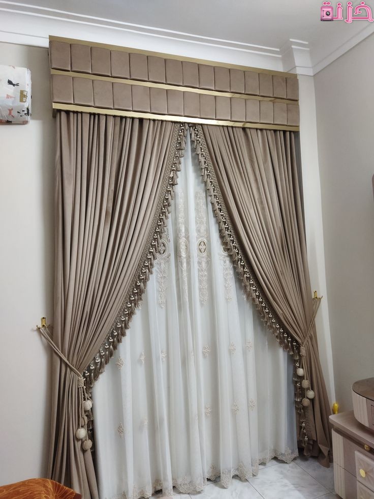 موديلات ستائر بسيطة وجميلة